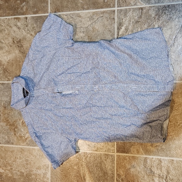 Marc Anthony Other - Marc Anthony button shirt